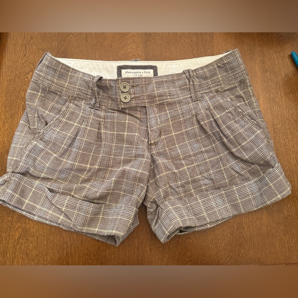 SOLD- Abercrombie and Fitch vintage plaid shorts